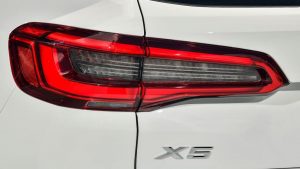 نقد و بررسی BMW X5 مدل 2019 carera.ir 2019 BMW X5 30d 40i 64