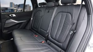 نقد و بررسی BMW X5 مدل 2019 carera.ir 2019 BMW X5 30d 40i interior 5