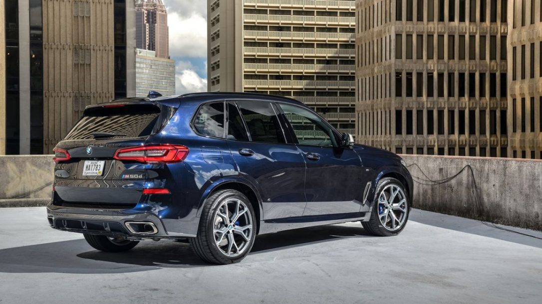 نقد و بررسی BMW X5 مدل 2019 carera.ir 2019 BMW X5 M50d 5