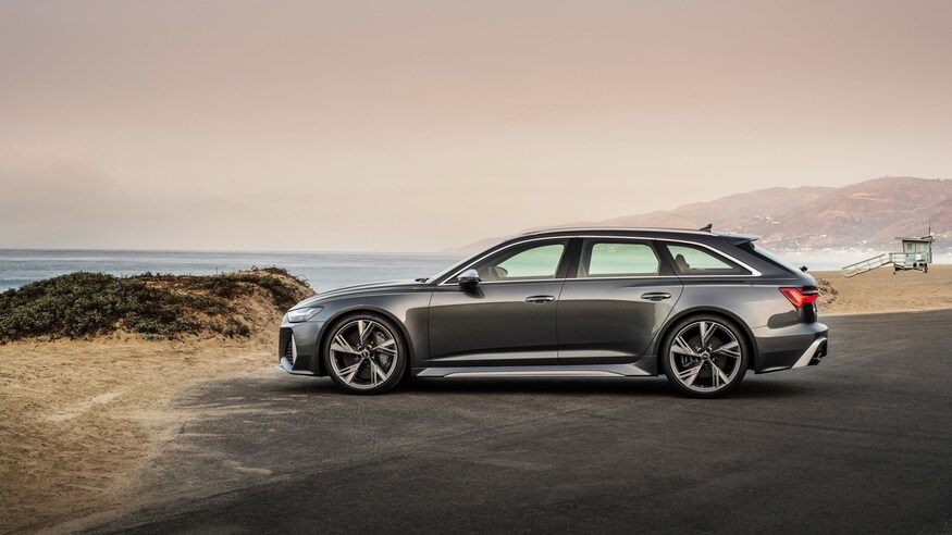 10 خودروی خارق‌العاده‌ که ما را به آینده‌ امیدوار می‌کند 2021 Audi RS6 Avant 58 1